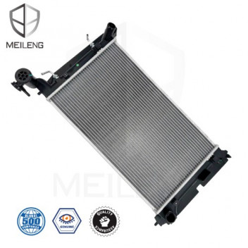 RADIATOR COROLLA RUNX 02- AUTO