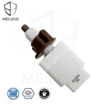 STOP LIGHT SWITCH HILUX QUANTUM