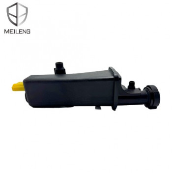 RADIATOR BOTTLE BMW E46 WITH PIPE