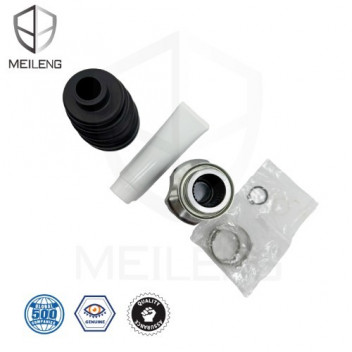 CV JOINT IN MAZDA 3 22 28 43 FEMALE AT